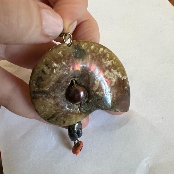 2.5" Rainbow Ammonite Fossil Shell Pendant w/ Natural Black & Red Pearl Accents - Picture 4 of 5